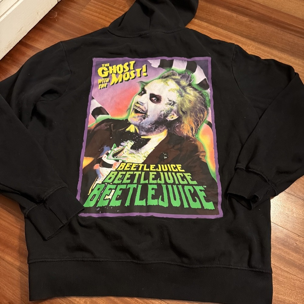 Beetlejuice Men's Graphic Print Pullover Hoodie Black Large Hooded Pockets